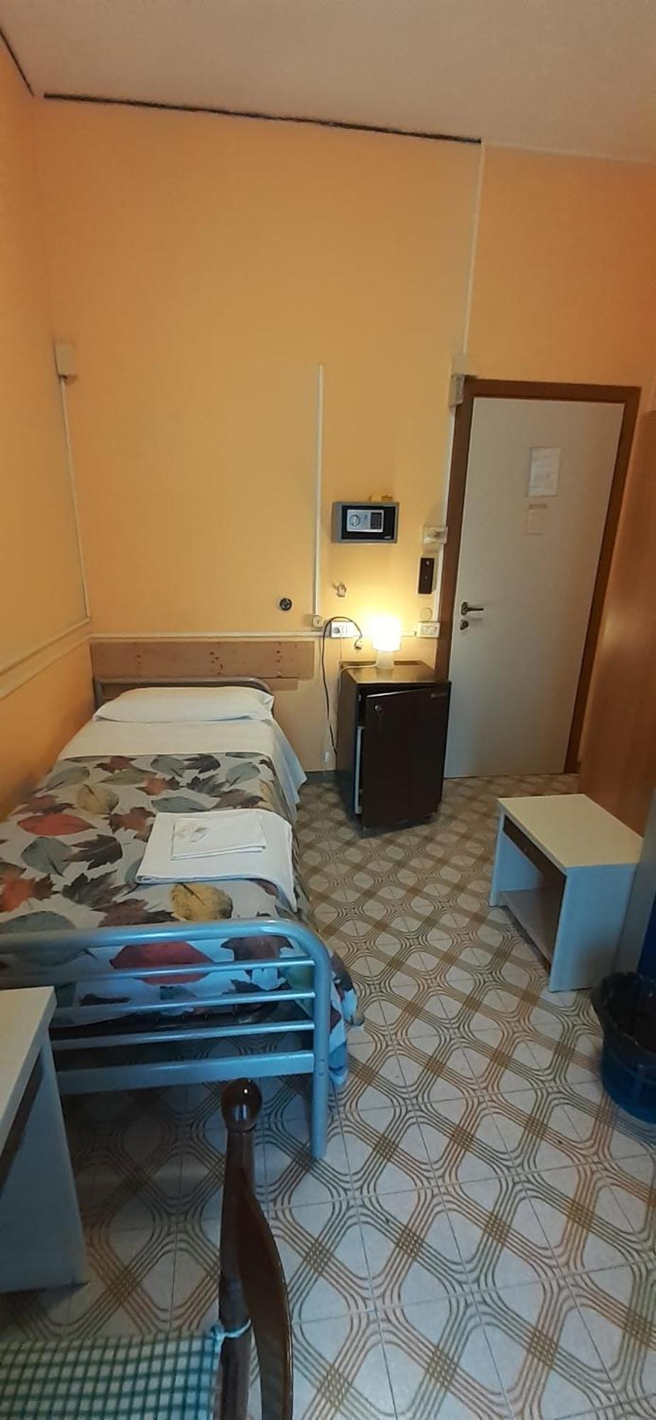 Albergo Da Peppino Poggio Mirteto Exterior foto